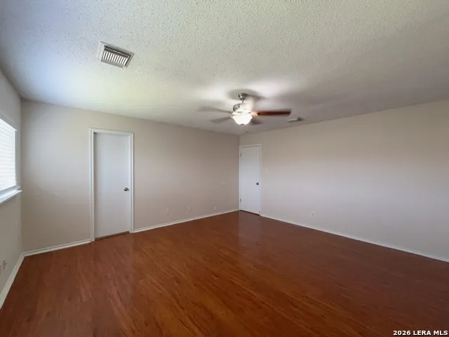 6667 Beech Trail Converse, TX 78109