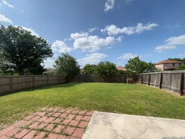 6667 Beech Trail Converse, TX 78109