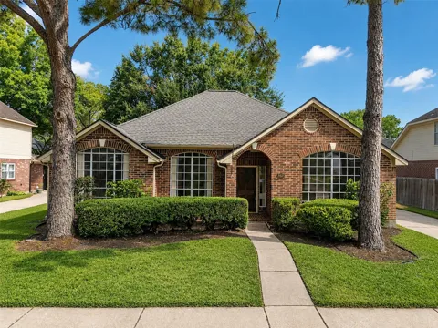 3407 Magnolia Trail