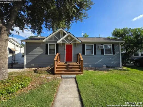 1614 W HOLLYWOOD AVE