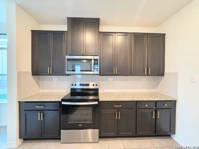 250 W FLOWING RIVER DR Boerne, TX 78006