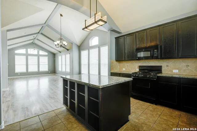 122 Bright Brook Lane Dickinson, TX 77539