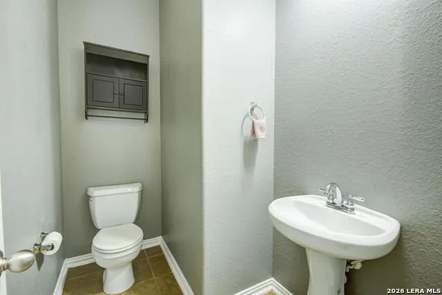 122 Bright Brook Lane Dickinson, TX 77539