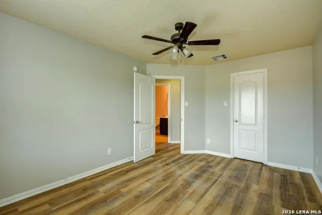 122 Bright Brook Lane Dickinson, TX 77539
