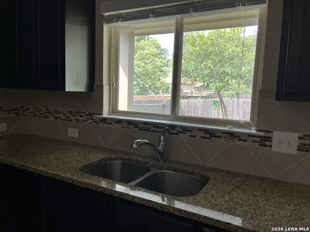 1871 BARON DR New Braunfels, TX 78130