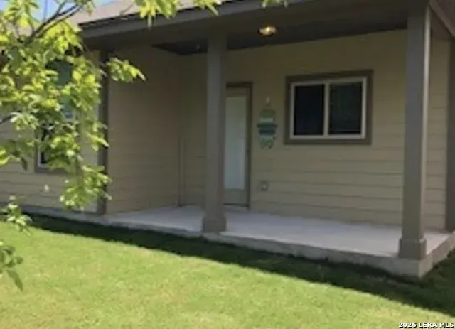 1871 BARON DR New Braunfels, TX 78130