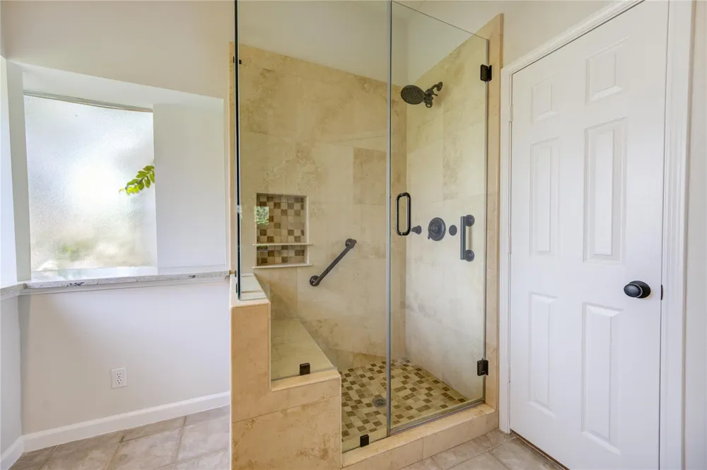 15831 Laurel Cove Cove Tomball, TX 77377