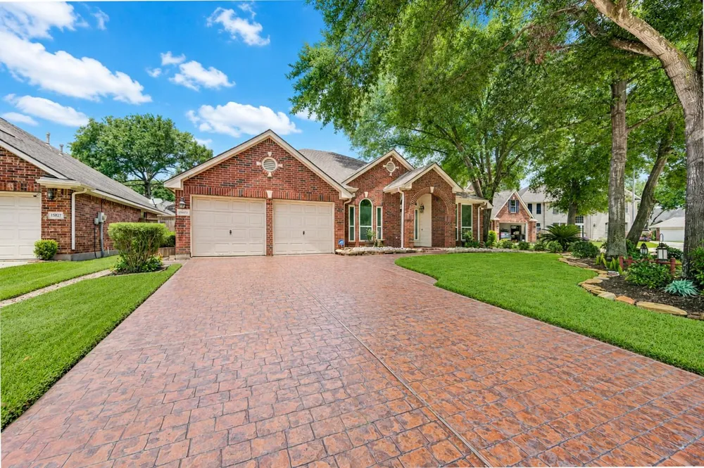 15831 Laurel Cove Cove Tomball, TX 77377