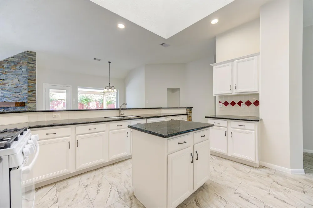 15831 Laurel Cove Cove Tomball, TX 77377