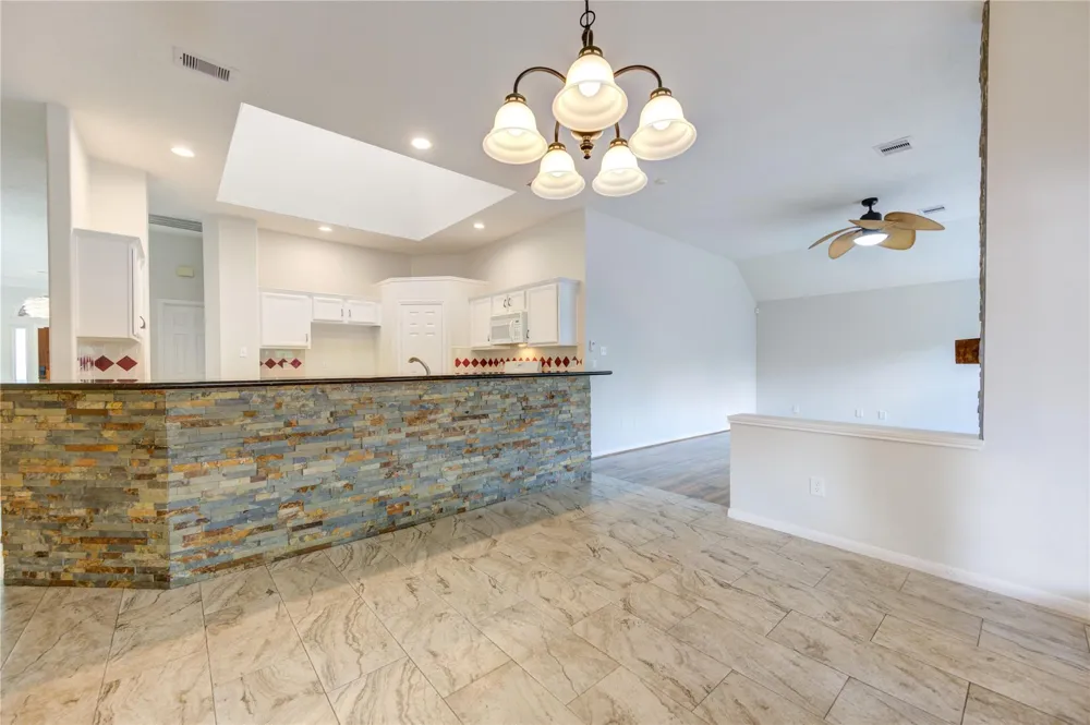 15831 Laurel Cove Cove Tomball, TX 77377