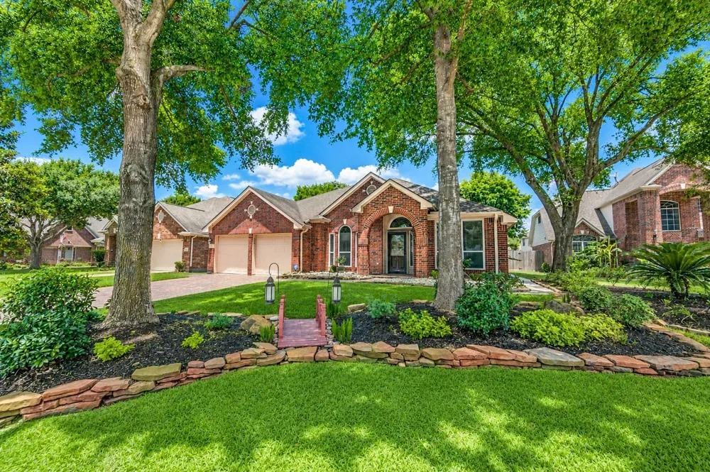 15831 Laurel Cove Cove Tomball, TX 77377