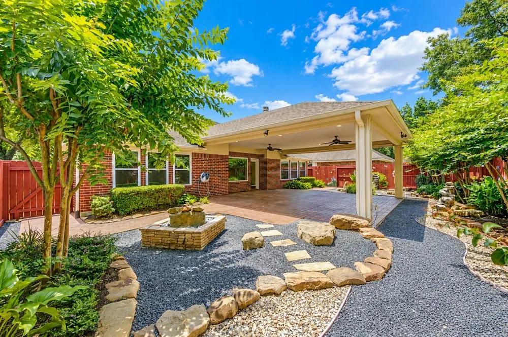 15831 Laurel Cove Cove Tomball, TX 77377