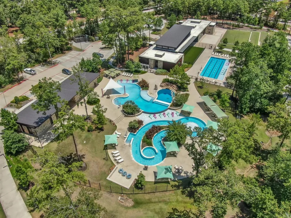 359 Calmato Woods Way Conroe, TX 77318