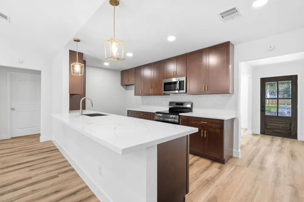 2623 Coopers Post Lane Sugar Land, TX 77478