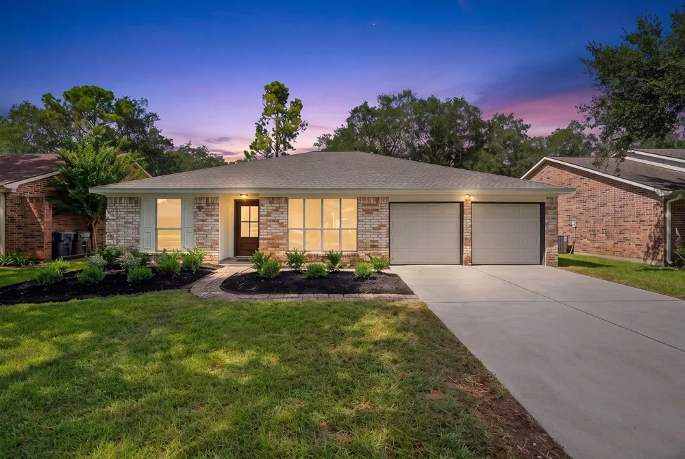 2623 Coopers Post Lane Sugar Land, TX 77478