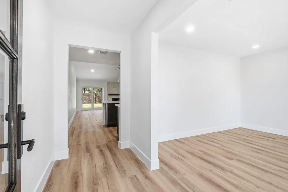2623 Coopers Post Lane Sugar Land, TX 77478