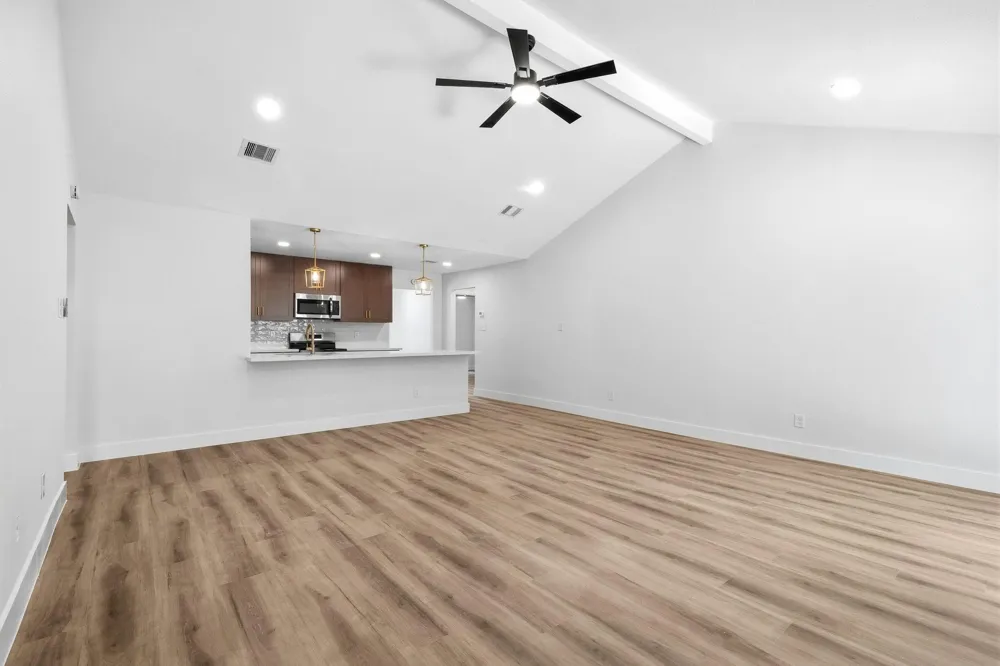2623 Coopers Post Lane Sugar Land, TX 77478