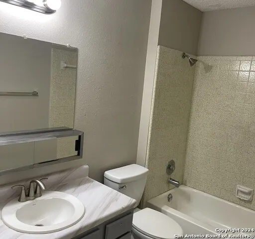 11303 Bel Air Unit B San Antonio, TX 78213