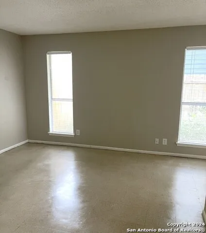 11303 Bel Air Unit B San Antonio, TX 78213
