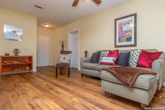 301 W LITTLE YORK RD Unit 430 Houston, TX 77076