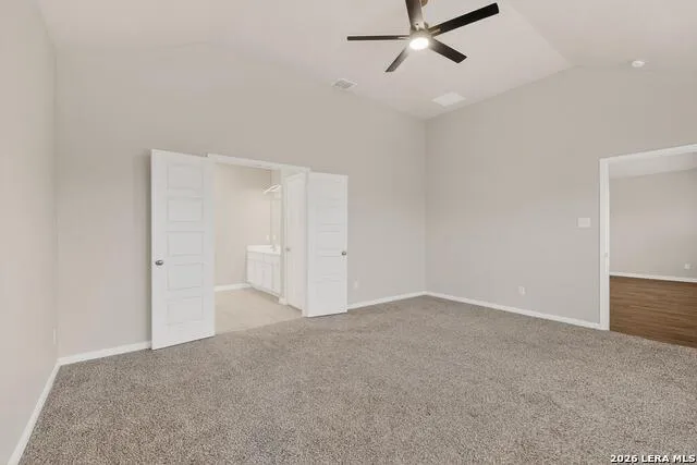 1141 AMBER LK Seguin, TX 78155