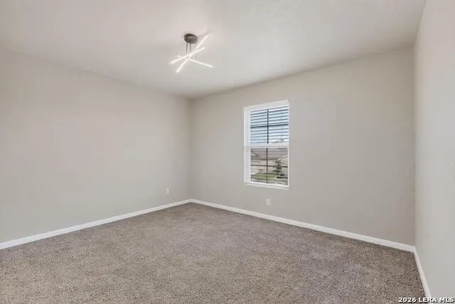 1141 AMBER LK Seguin, TX 78155
