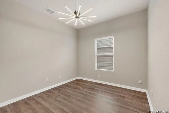 1141 AMBER LK Seguin, TX 78155