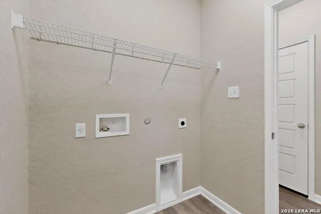 1141 AMBER LK Seguin, TX 78155
