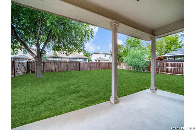 415 Diana Converse, TX 78109