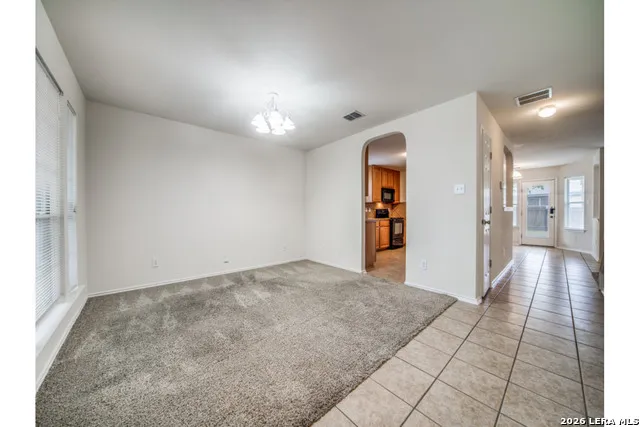 415 Diana Converse, TX 78109
