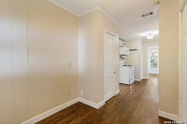 313 LILAC LN Terrell Hills, TX 78209
