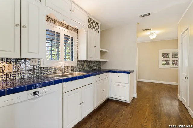 313 LILAC LN Terrell Hills, TX 78209