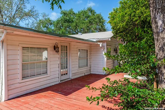 313 LILAC LN Terrell Hills, TX 78209