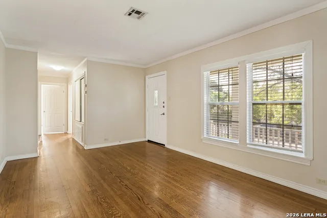 313 LILAC LN Terrell Hills, TX 78209