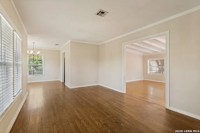 313 LILAC LN Terrell Hills, TX 78209