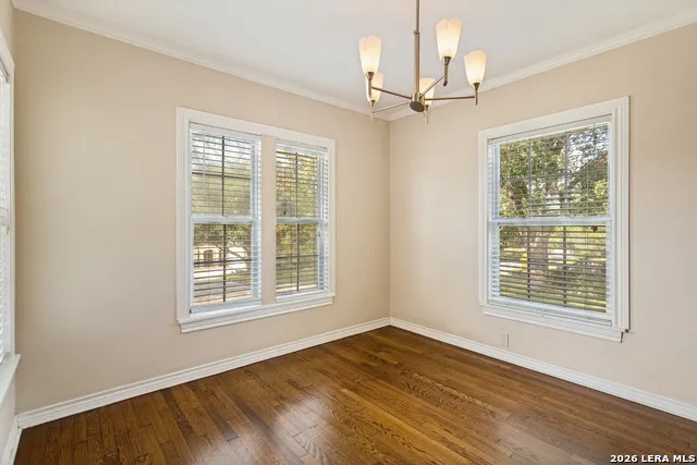 313 LILAC LN Terrell Hills, TX 78209