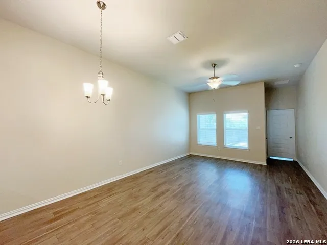 5435 Devils Gate Unit 2 Converse, TX 78109