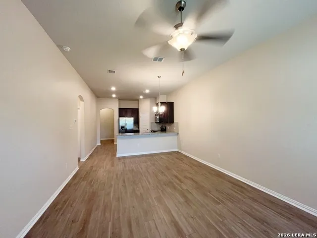 5435 Devils Gate Unit 2 Converse, TX 78109