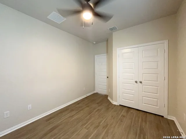 5435 Devils Gate Unit 2 Converse, TX 78109