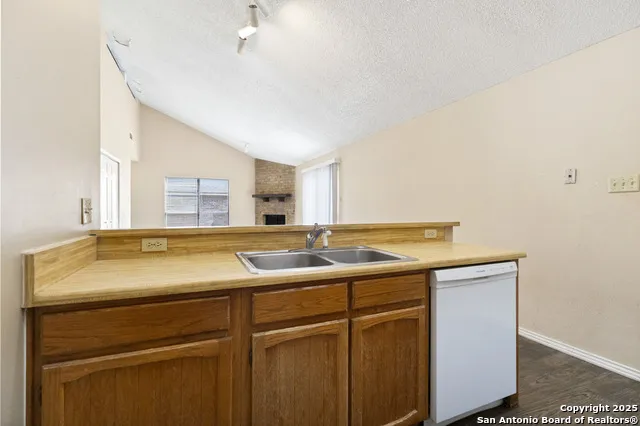 13778 George Rd San Antonio, TX 78231