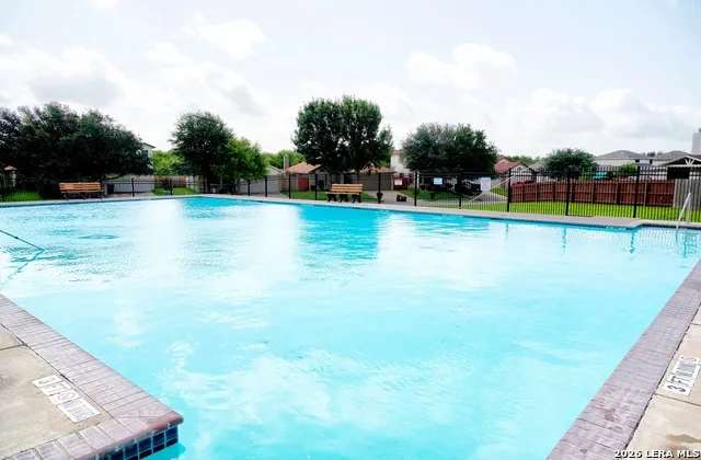 8526 Rita Blanca Converse, TX 78109