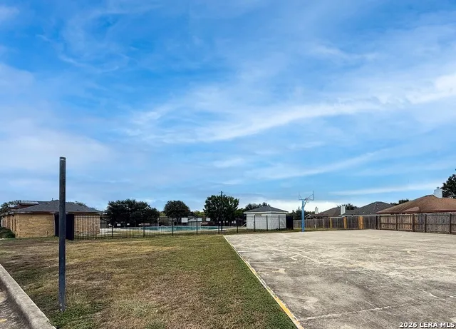8526 Rita Blanca Converse, TX 78109