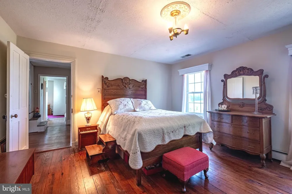 13922 RIVER ROAD Newburg, MD 20664