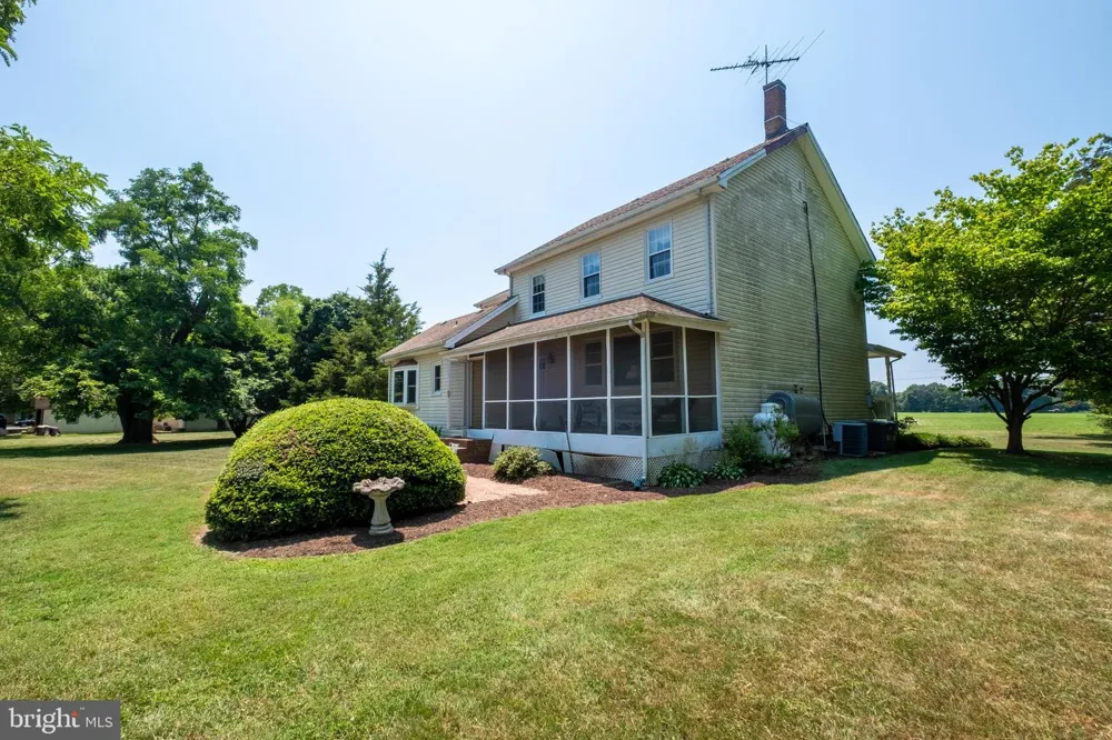 13922 RIVER ROAD Newburg, MD 20664