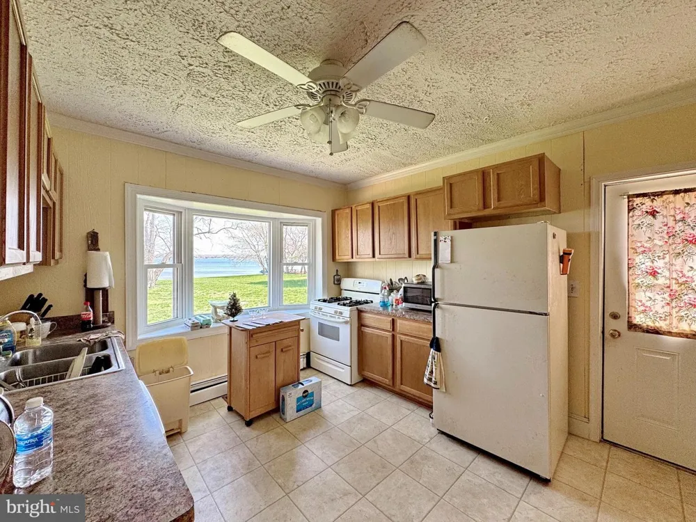 13922 RIVER ROAD Newburg, MD 20664