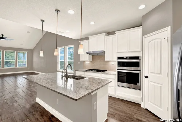 6136 PANOLA PASS Schertz, TX 78154