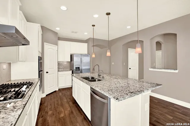 6136 PANOLA PASS Schertz, TX 78154