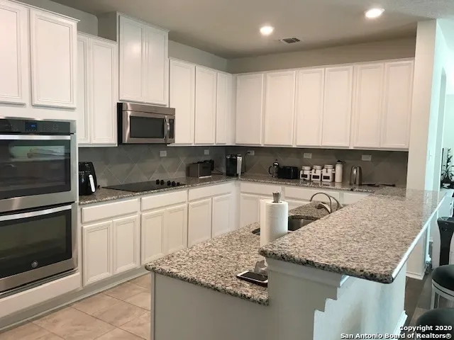 20228 JOVE OAK San Antonio, TX 78259
