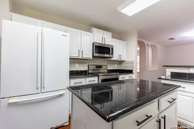 3604 MEADE ST Schertz, TX 78154