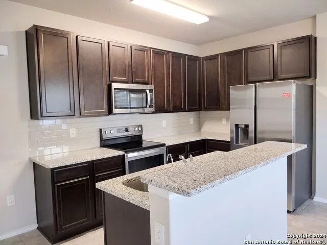 2024 CASSIOPEIA BND San Antonio, TX 78245